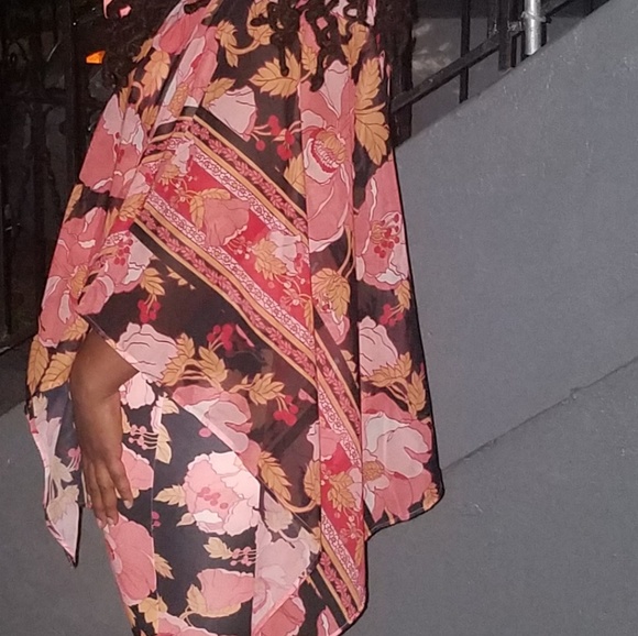 Dress - Picture 2 of 2